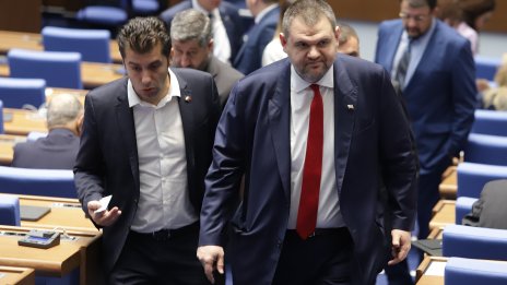 След договорка бюджетът на НЗОК за 2024 г. мина през НС на първо четене