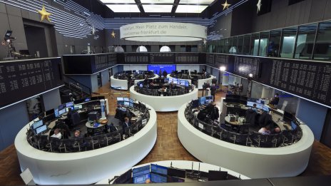 Технологичните разпродажби повлякоха надолу европейските акции