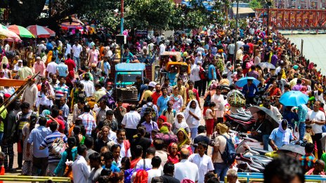 ООН: До средата на годината Индия ще изпревари Китай по население с 2,9 млн. души