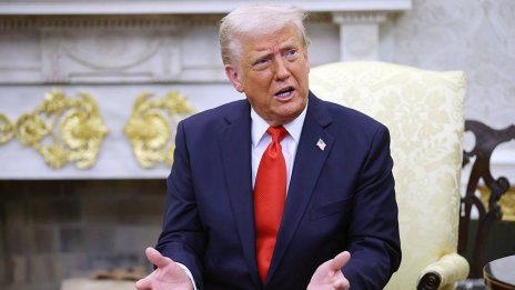 "Освобождането на Пауъл от поста му не може да стане достатъчно бързо", заяви Тръмп