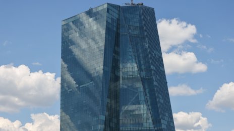 Нагел от ЕЦБ: Инфлацията е алчен звяр и не трябва да бързаме с разхлабването