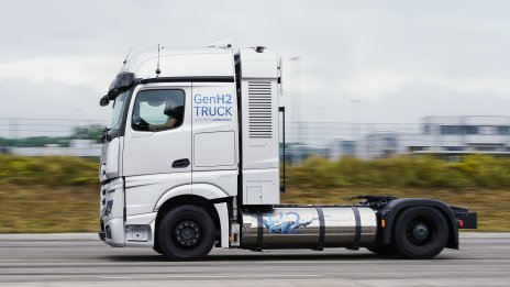Daimler Truck&nbsp;си забрани прекаления оптимизъм&nbsp;