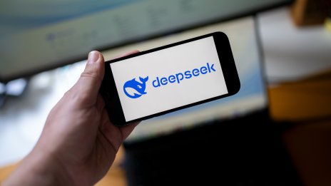 САЩ забраняват употребата на продукти на DeepSeek сред федералните агенции