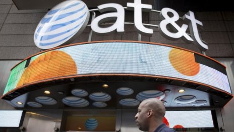 Испанската Telefonica с интерес за придобиването на активи на AT&T