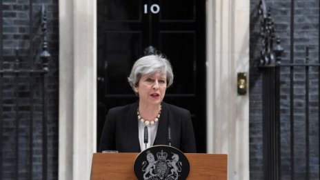 Великобритания понижи националното ниво на тревога на „сериозно“