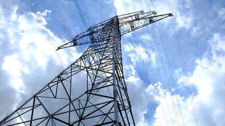 България получава 65 млн. евро от ЕС за укрепване на електропреносната мрежа