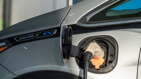 General Motors се опитва да излезе от сянката на Tesla