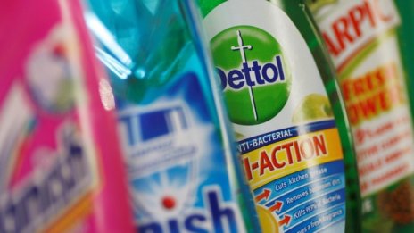 Бизнесът с бебешки формули на Reckitt Benckiser засили продажбите ѝ