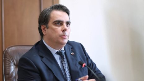 Асен Василев след среща с Йордан Цонев: Бюджетната процедура ще продължи