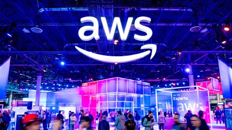 Облачният бизнес на Amazon записа най-бързи си растеж от 2022 г. насам