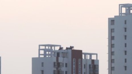 Инвестициите в имоти в Китай растат през ноември, но продажбите се забавят