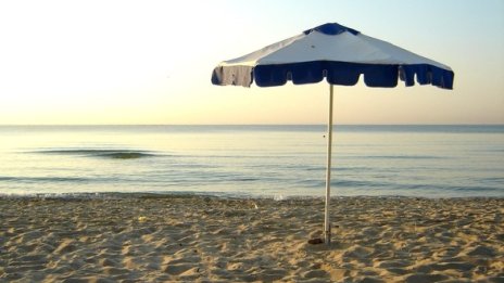 Прокуратурата поиска санкции заради стотици нарушения по плажовете