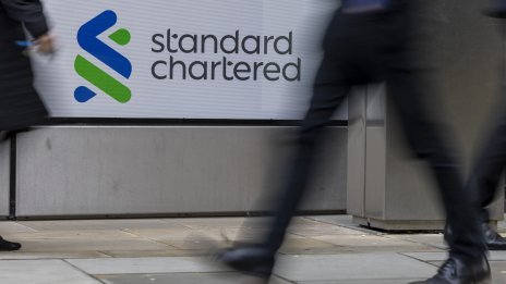 АЦБ откри значителни слабости в подготовката за преструктуриране на StanChart