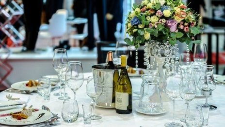 Държавата да отпусне 100 млн. лв. за щети на хотелите, искат от бранша