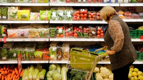 Продажбите на дребно във Великобритания отчитат минимален ръст през януари