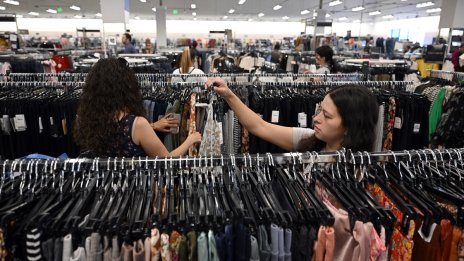 Инфлацията в САЩ се охлажда през април за облекчение на Фед