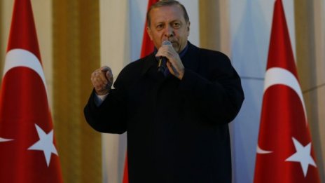 Ердоган освободи управителя на Турската централна банка