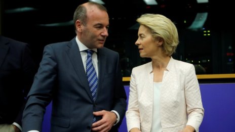 Политолог: Отново ставаме свидетели на разделяне Изток-Запад в ЕС