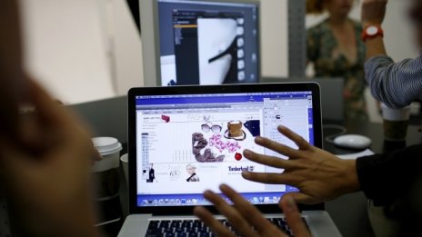 Изкуственият интелект се насочва към модата