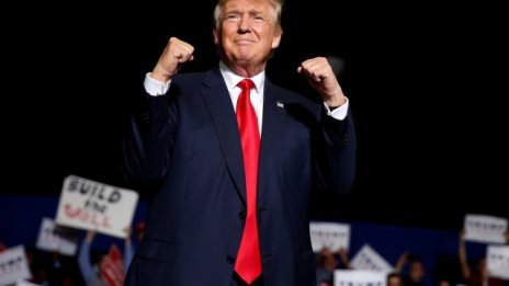 Тръмп ще похарчи още 10 млн. долара лични пари за кампанията до 8 ноември 