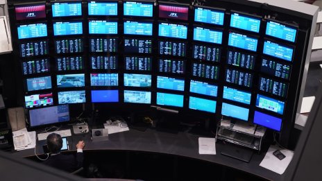 Китайският пазар остана изключение от зелената вълна на азиатските борси