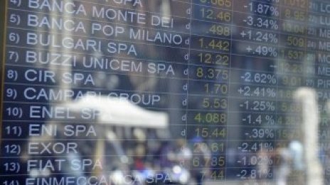 Страховете от дълговата криза оказват натиск върху европейските индекси