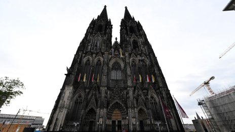Кьолнската катедрала като дигитално изкуство