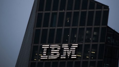 IBM надмина очакванията заради силния облачен бизнес