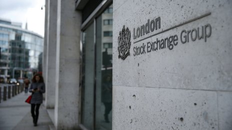 Търговията на дребно помогна на европейските борси да запишат най-добрия си ден от близо шест седмици
