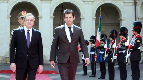 К. Петков: "Газпром" може би поставя различни условия пред страните в ЕС