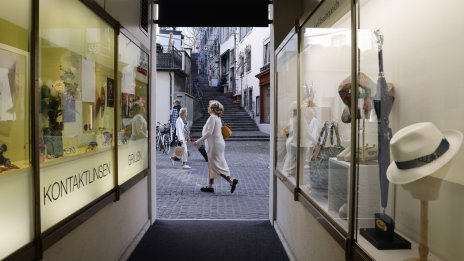 Базисната инфлация в Швейцария се забави под 2%