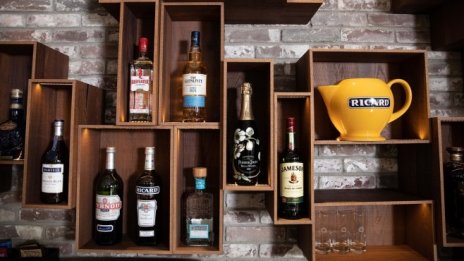 Продажбите в САЩ и Китай изстреляха нагоре Pernod Ricard