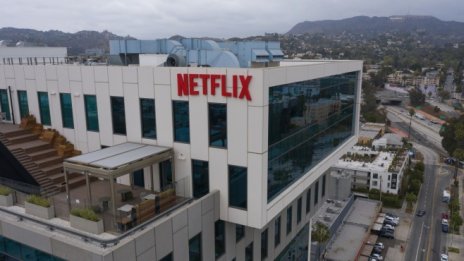 Netflix не планира придобиването на верига кина