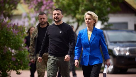 Част от обещаните от ЕС муниции вече са в Украйна