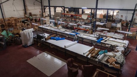 Кризата прекъсна потока на емигрантски пари