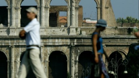 Италия одобри пакет мерки за борба с бедността