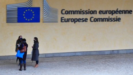 ЕК отново ревизира нагоре прогнозите си за българската икономика