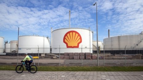 Shell обеща по-висока възвръщаемост за акционерите след скока на петрола