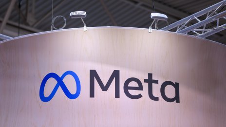 Meta планира да използва гласовете на известни актьори в чатбота Meta AI