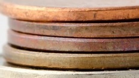 Пенсионните дружества няма да изплащат средна пенсия от 30 лева