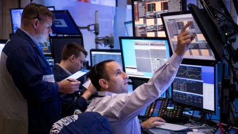 Коментарите на Пауъл изнервиха фондовата търговия в САЩ*