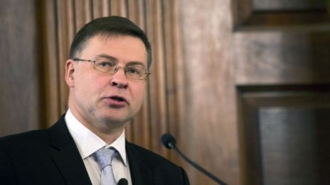 Валдис Домбровскис, който знае защо са важни трансатлантическите връзки