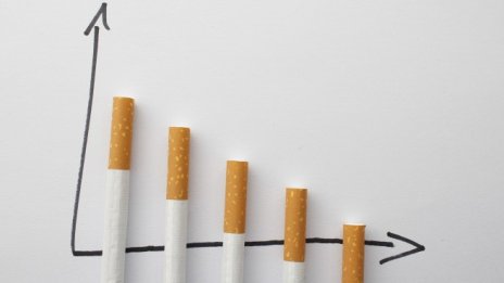 Делът на цигарите без бандерол у нас продължава да намалява