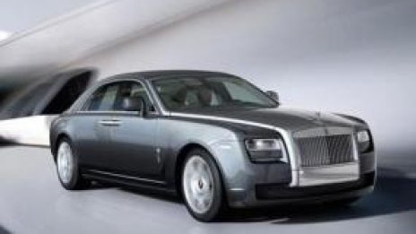 Rolls-Royce представи модела Ghost 