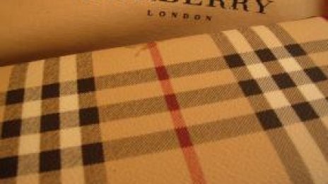 Триумф на модните подиуми за Burberry 