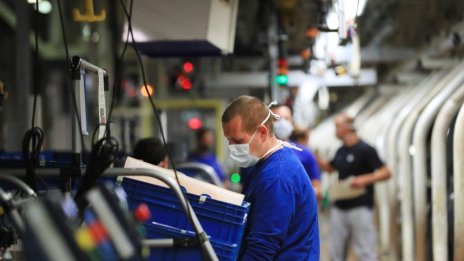 Безработицата в еврозоната и ЕС се задържа стабилна през юни