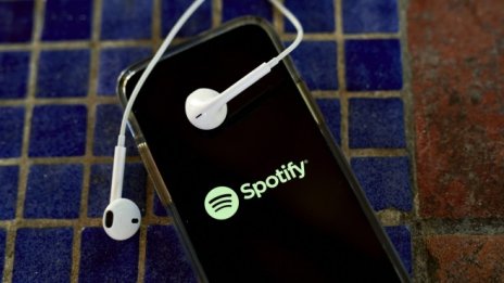 Google позволи на Spotify да ползва собствена система за разплащания