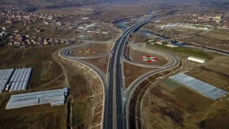 13 души са ранени в тежката верижна катастрофа на магистрала "Струма"*