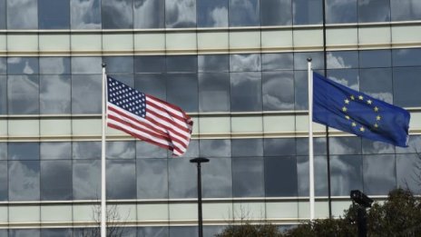 ЕС иска да се откаже от правилата на СТО заради Тръмп