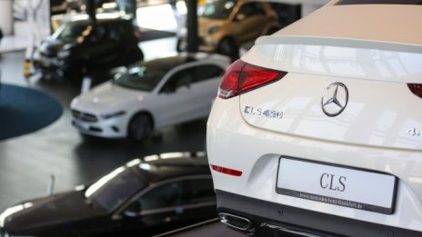 Nissan продаде своя дял в Daimler за над 1,1 млрд. евро